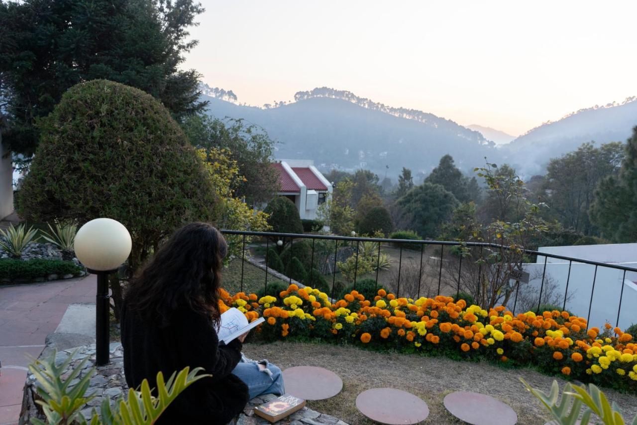 Country Inn Nature Resort Bhīm Tāl Dış mekan fotoğraf
